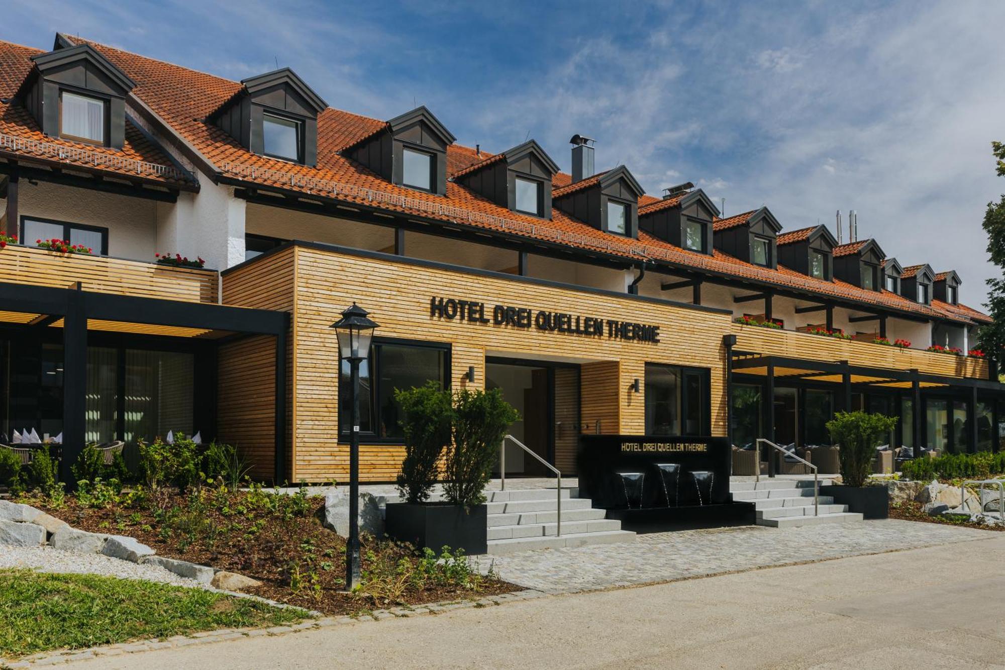 Hotel Drei Quellen Therme Bad Griesbach  Buitenkant foto